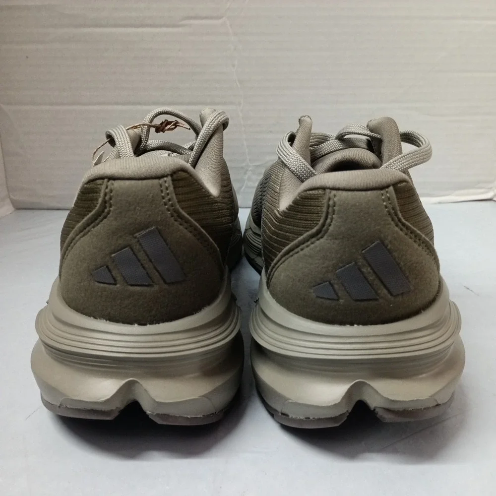 Adidas Questar 3 Men's Athletic Running Shoes Olive Green Size‎ 11.5 IE8182